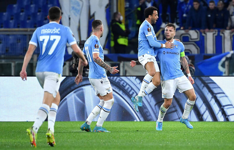 CLB Lazio: Lịch sử, danh hiệu ấn tượng nửa xanh thành Rome 7 4 cầu thủ xuất sắc làm nên tên tuổi của Lazio