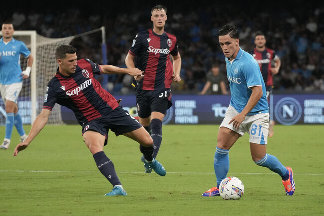 Soi kèo Bologna vs Napoli, 01h45 08/04/2025 2 Màn so tài Bologna vs Napoli