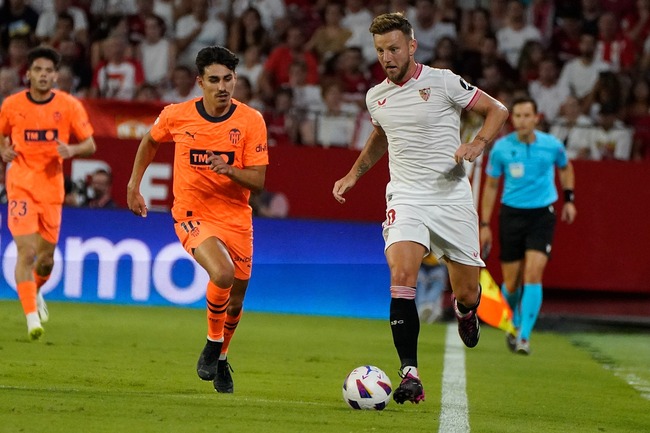 Soi kèo Valencia vs Sevilla, 2h00 12/04/2025 2 Màn so tài Valencia vs Sevilla