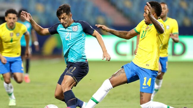 Màn so tài Ecuador vs Brazil