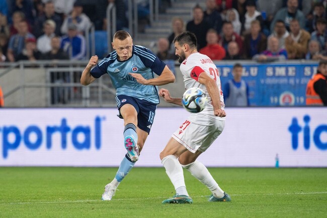 Soi kèo Slovan Bratislava vs Zrinjski Mostar, 01h15 ngày 23/07 2 Màn so tài Slovan Bratislava vs Zrinjski Mostar